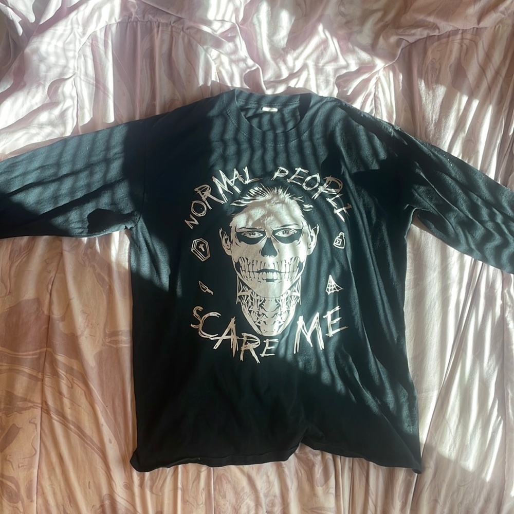 American Horror Story “Normal People Scare Me” Long Sleeve Women’s Tee